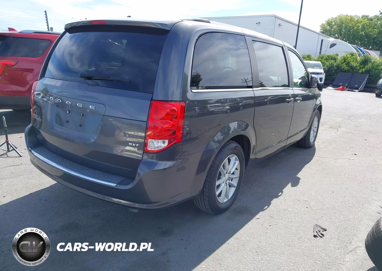 2019 Dodge Grand Caravan Sxt VIN:2C4RDGCG4KR608058 - 4