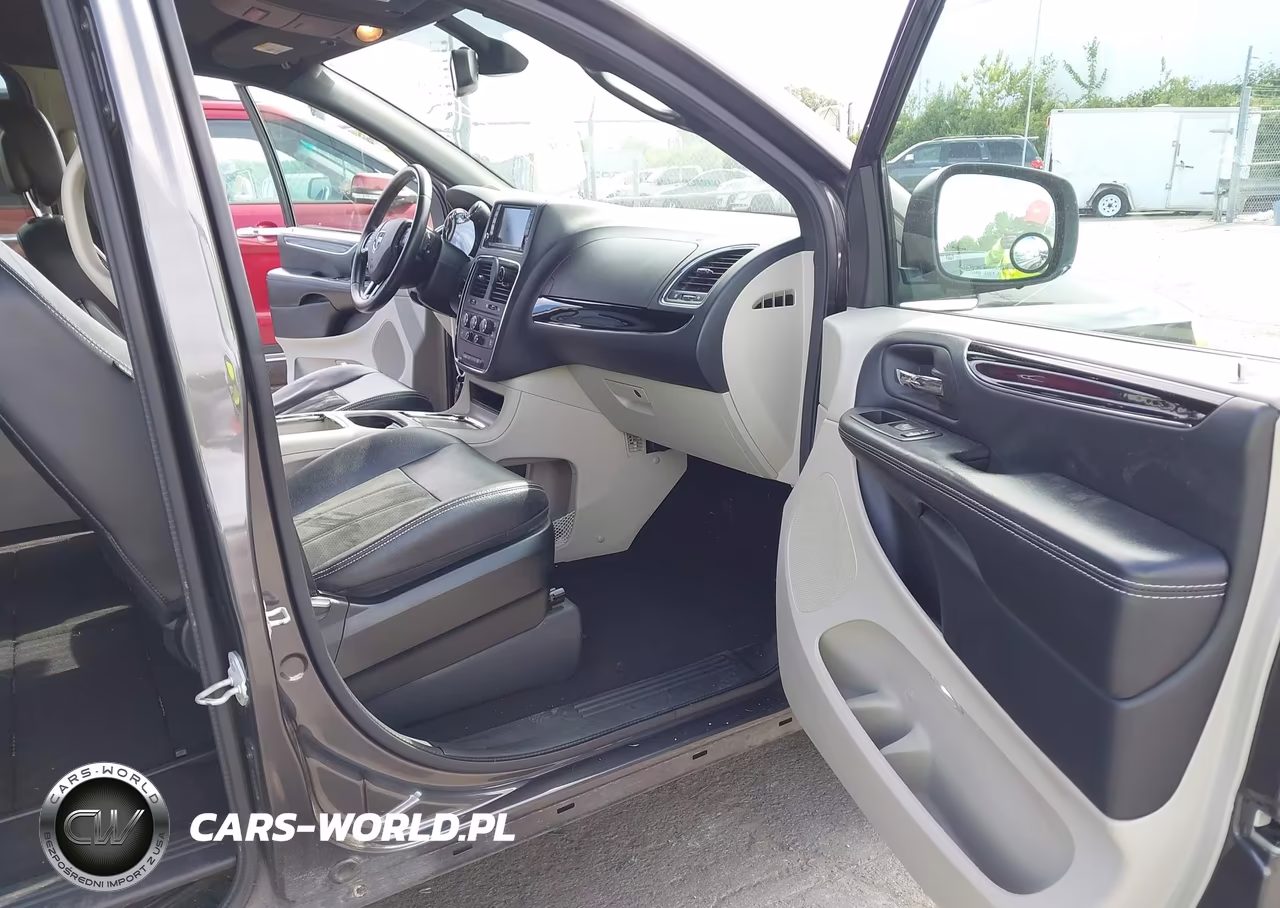 2019 Dodge Grand Caravan Sxt VIN:2C4RDGCG4KR608058 - 5