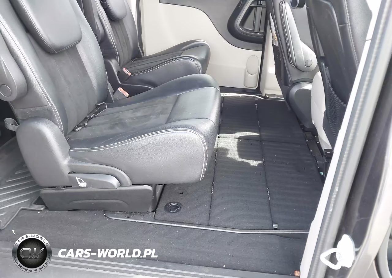 2019 Dodge Grand Caravan Sxt VIN:2C4RDGCG4KR608058 - 8