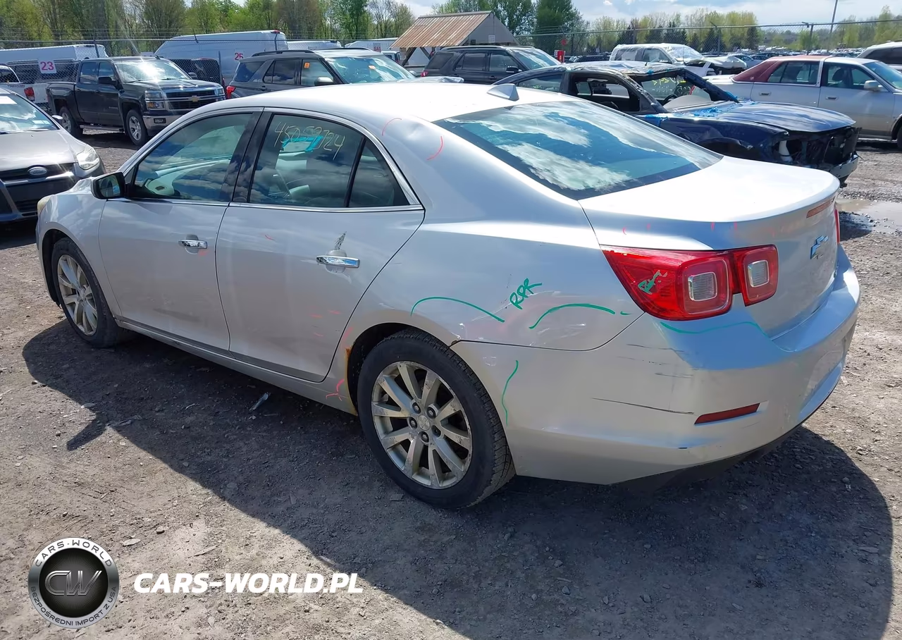 2013 Chevrolet Malibu 1Lz VIN:1G11H5SA1DU135513 - 3