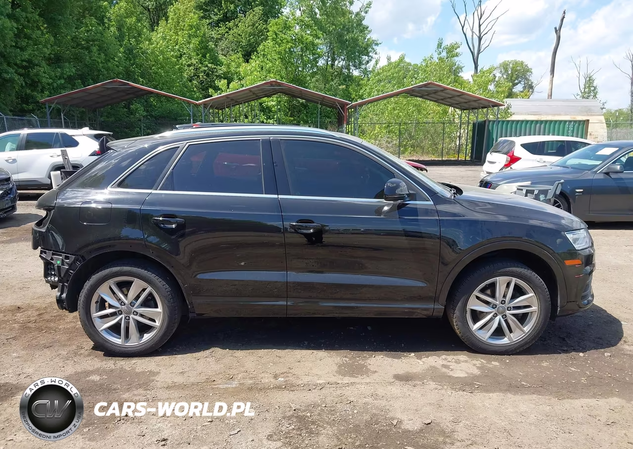 2016 Audi Q3 2.0T Premium Plus VIN:WA1EFCFS0GR022983 - 13