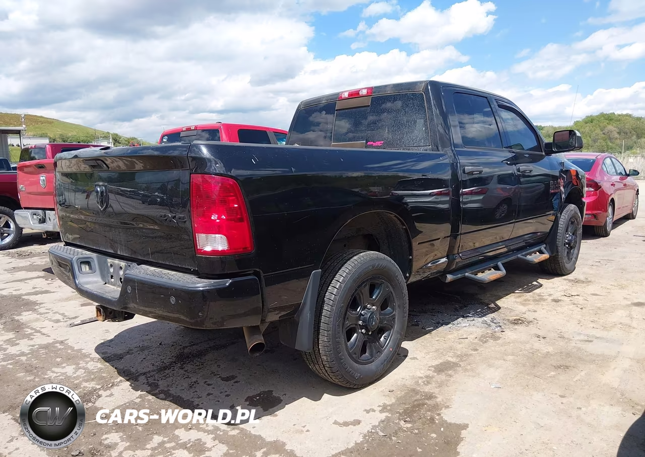 2016 Ram 3500 Big Horn VIN:3C63R3DJXGG190510 - 4