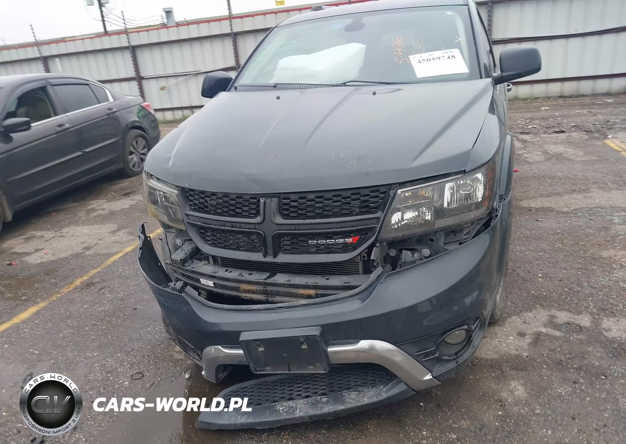 2018 Dodge Journey Crossroad VIN:3C4PDCGB4JT141394 - 12