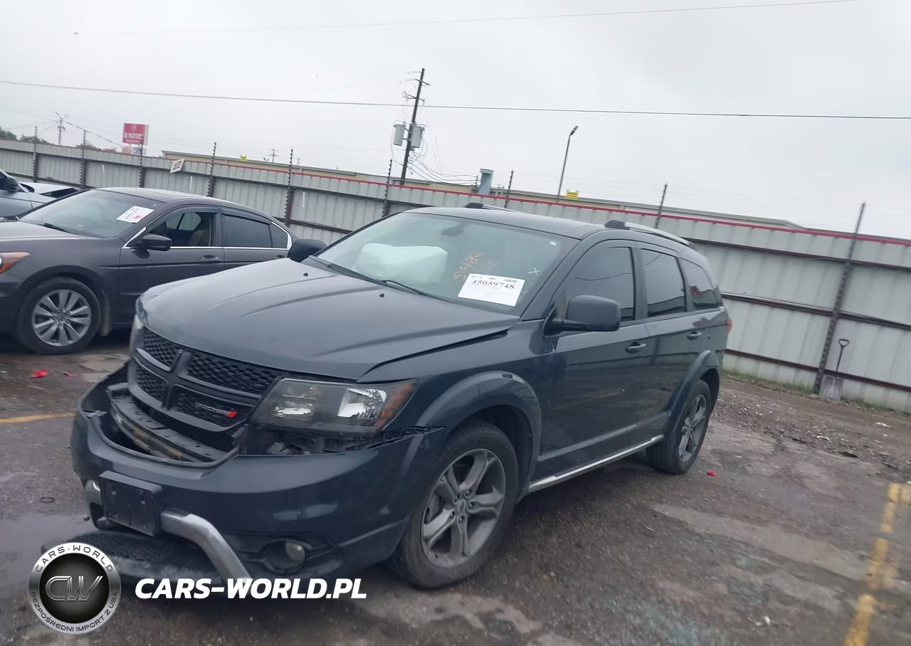 2018 Dodge Journey Crossroad VIN:3C4PDCGB4JT141394 - 2