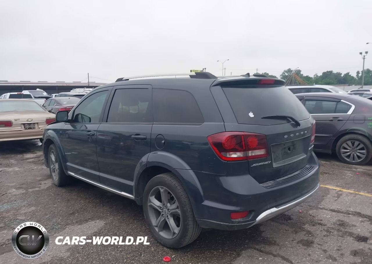 2018 Dodge Journey Crossroad VIN:3C4PDCGB4JT141394 - 3
