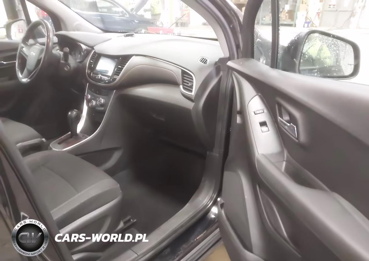 2017 Chevrolet Trax Ls VIN:3GNCJNSB6HL279773 - 5