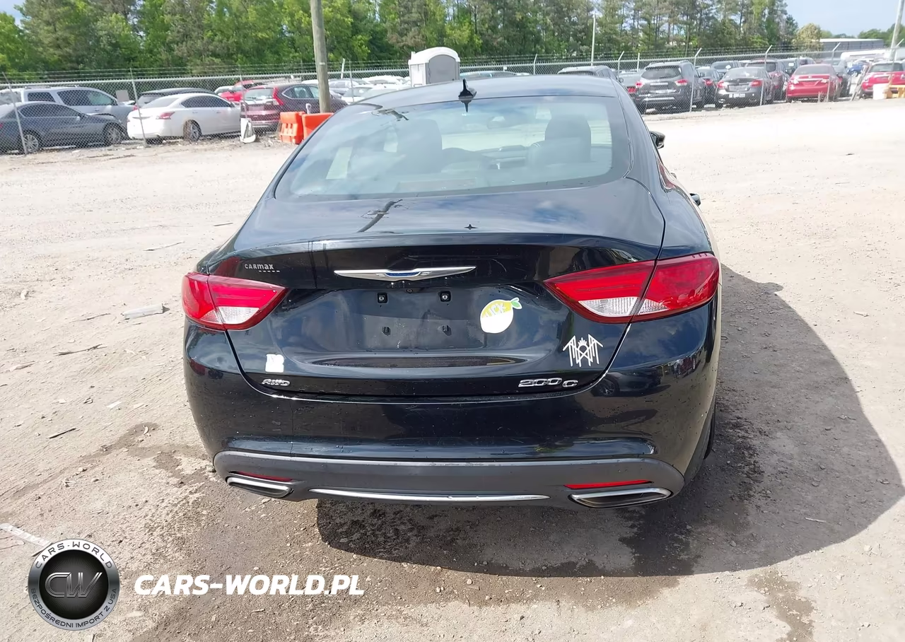 2015 Chrysler 200 C VIN:1C3CCCEG3FN610468 - 16