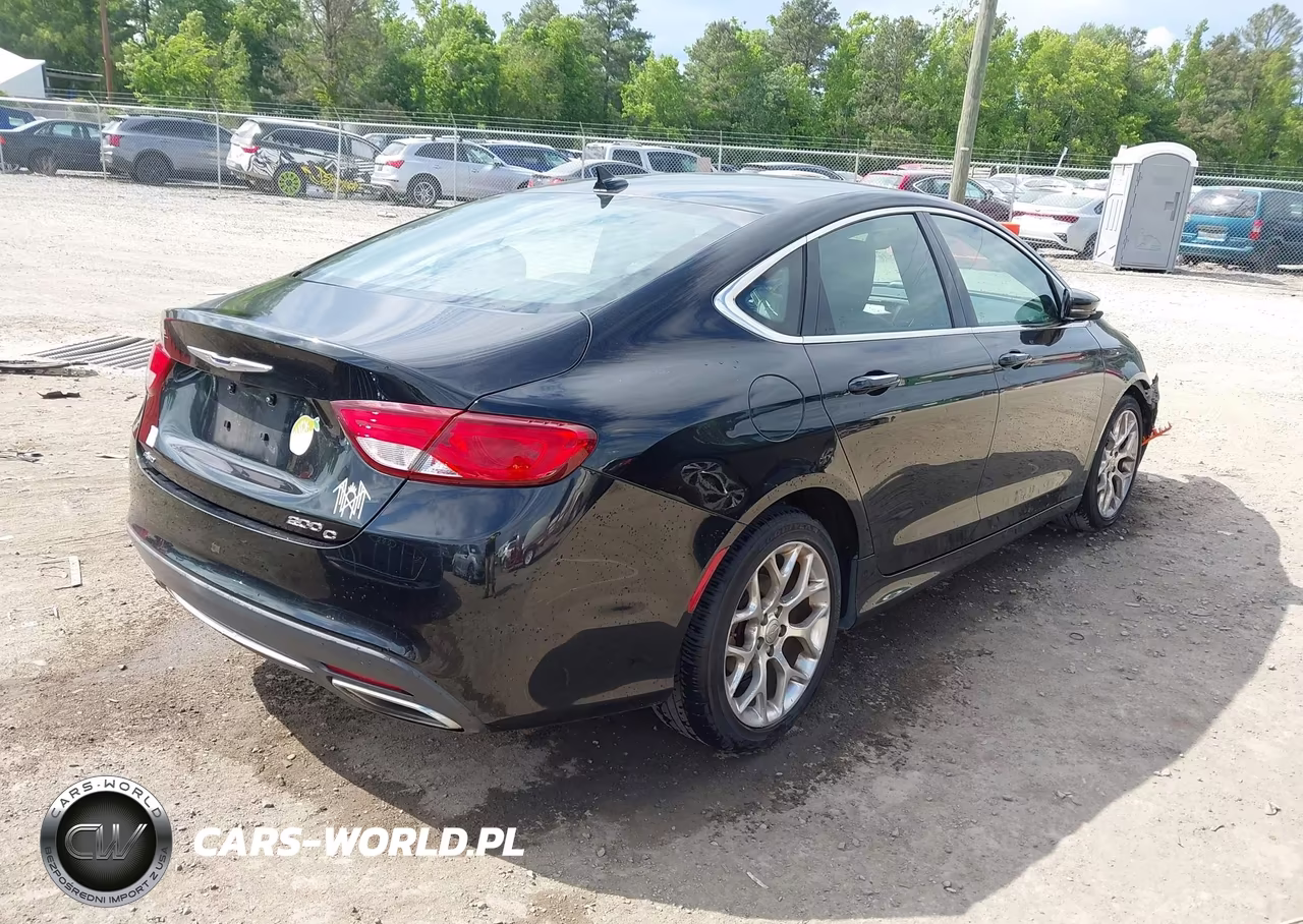 2015 Chrysler 200 C VIN:1C3CCCEG3FN610468 - 4