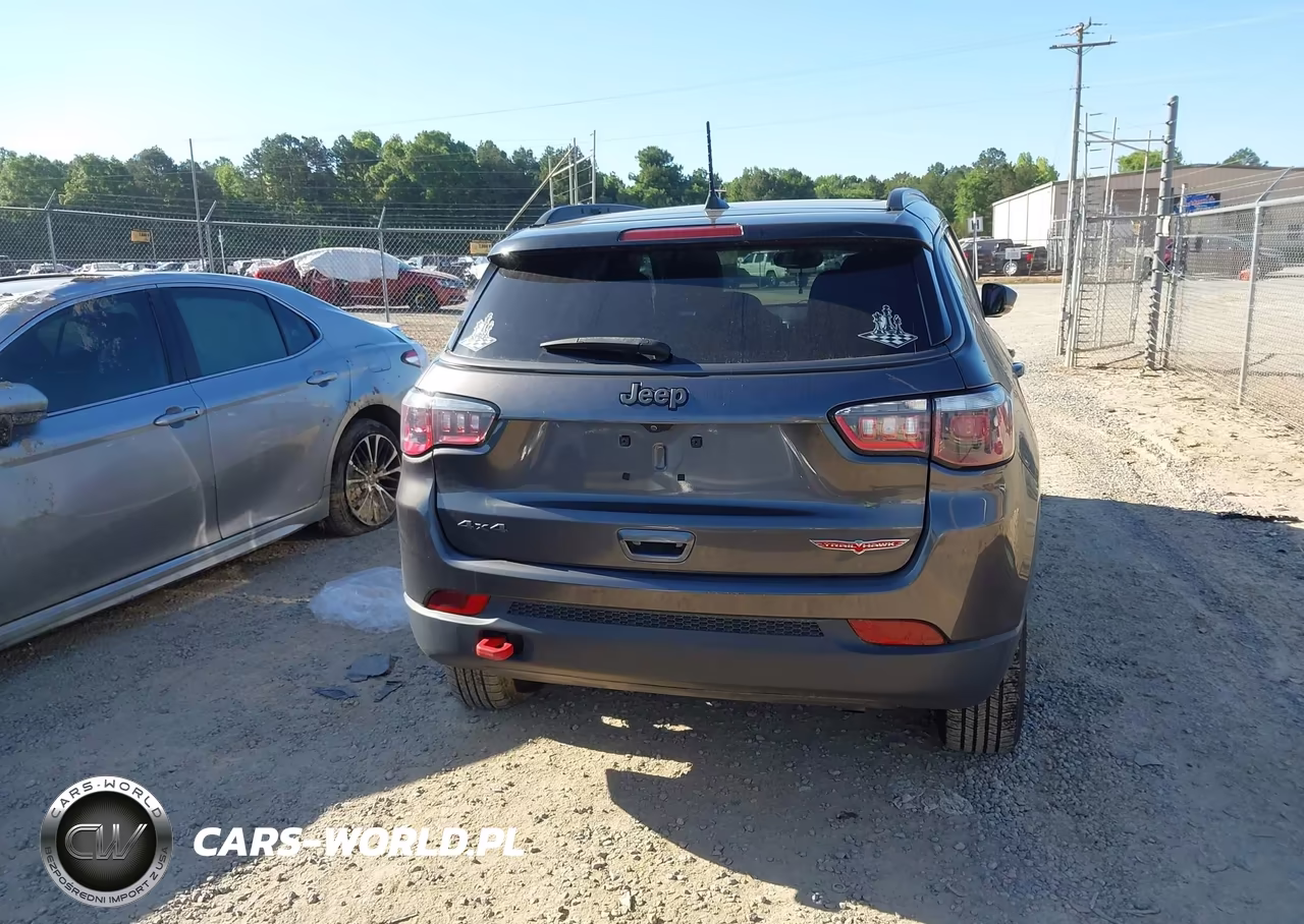 2019 Jeep Compass Trailhawk 4X4 VIN:3C4NJDDB4KT594703 - 16