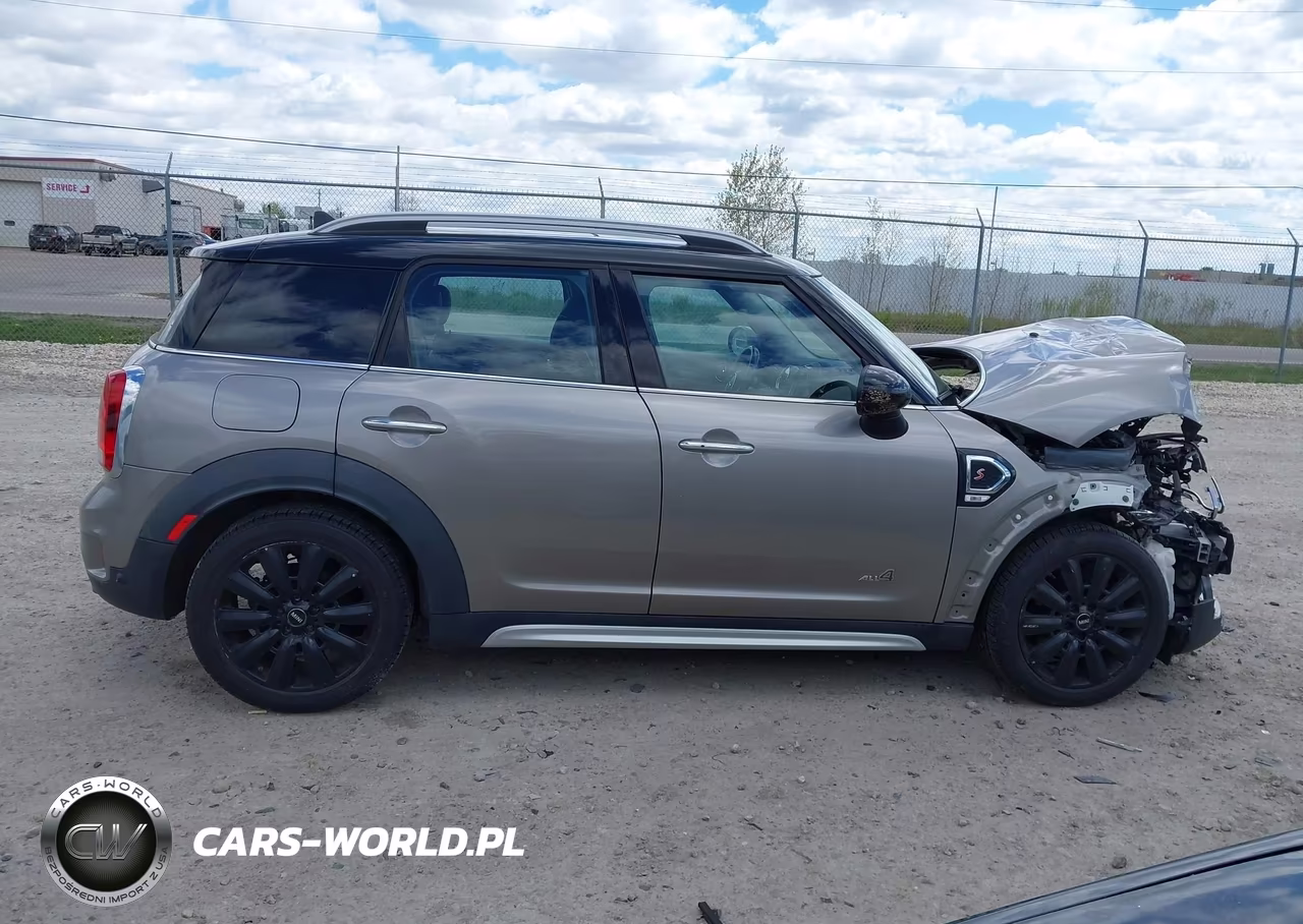 2017 Mini Countryman Cooper S VIN:WMZYT5C39H3E18969 - 14