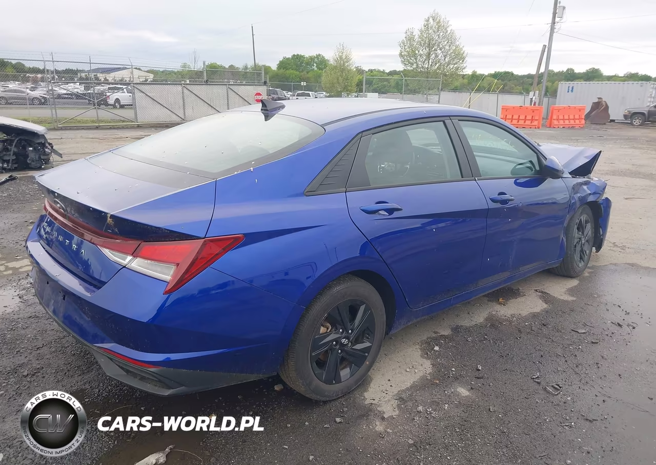 2023 Hyundai Elantra Sel VIN:KMHLM4AG5PU542701 - 4