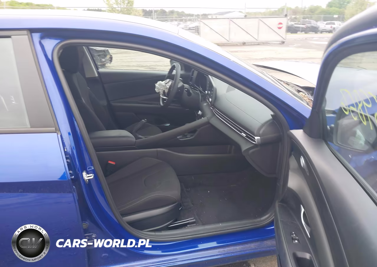 2023 Hyundai Elantra Sel VIN:KMHLM4AG5PU542701 - 5