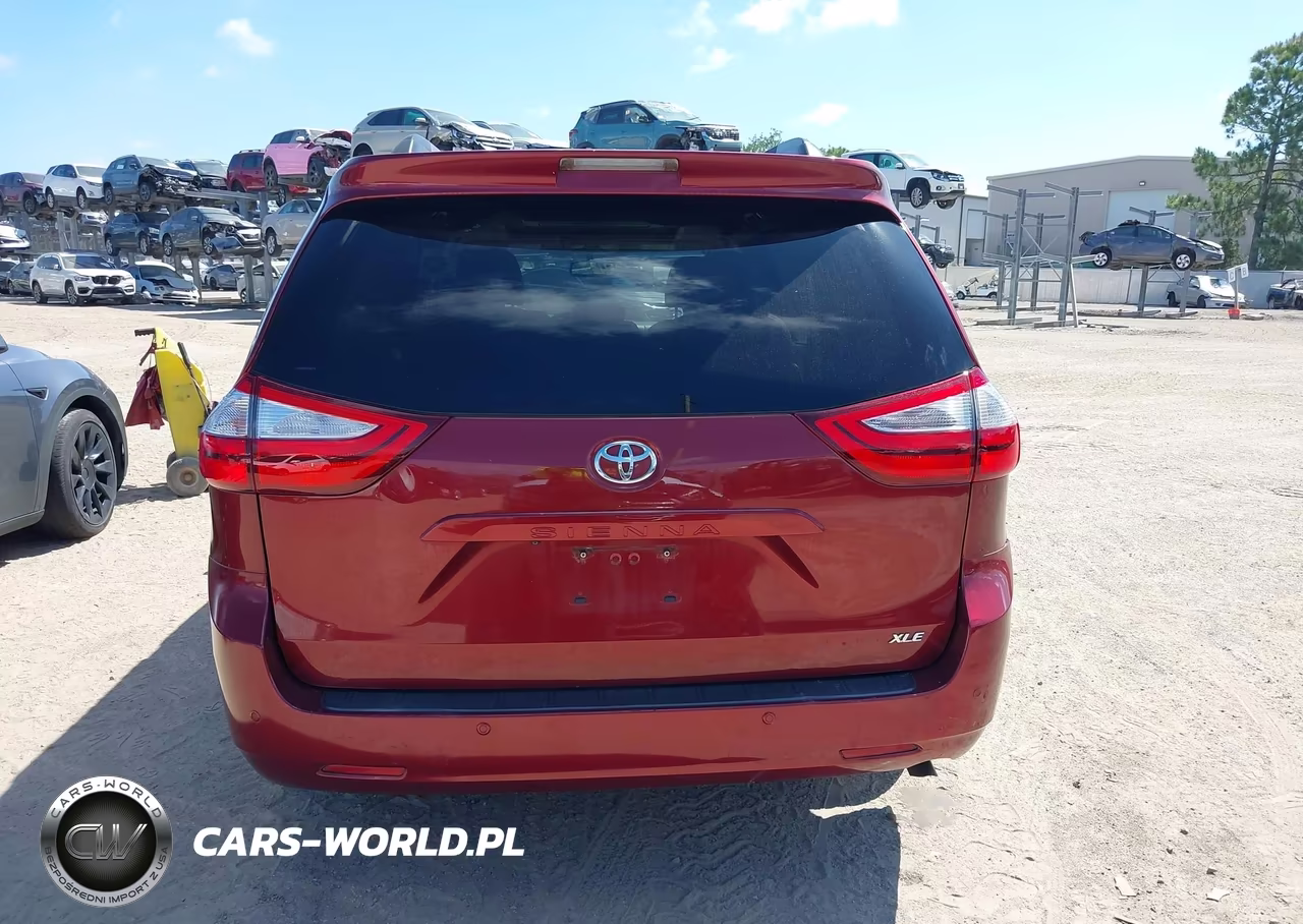 2015 Toyota Sienna Xle Premium 8 Passenger VIN:5TDYK3DC0FS665716 - 17