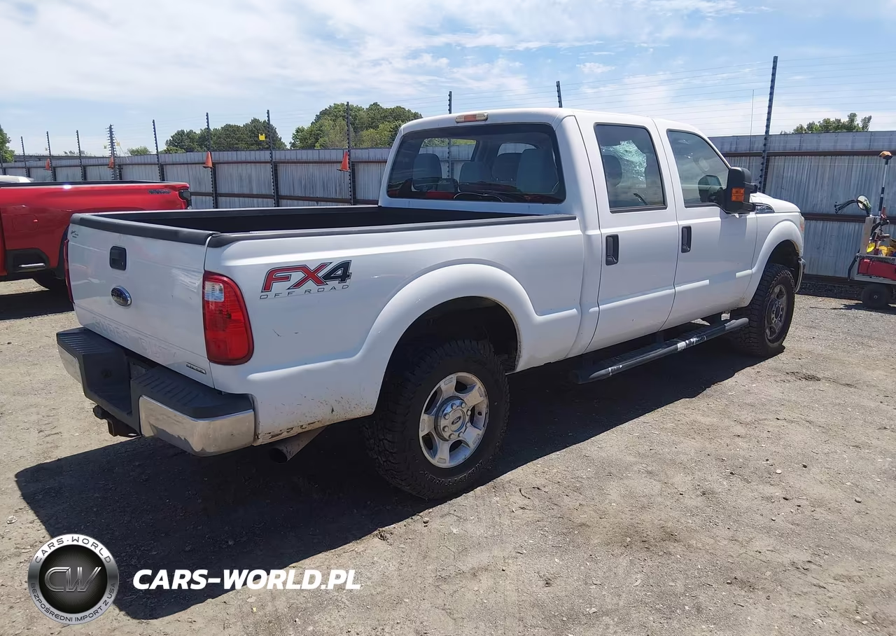 2015 Ford F-250 Xl VIN:1FT7W2B6XFEC76238 - 4