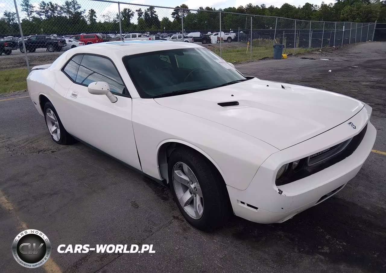 2009 Dodge Challenger Se