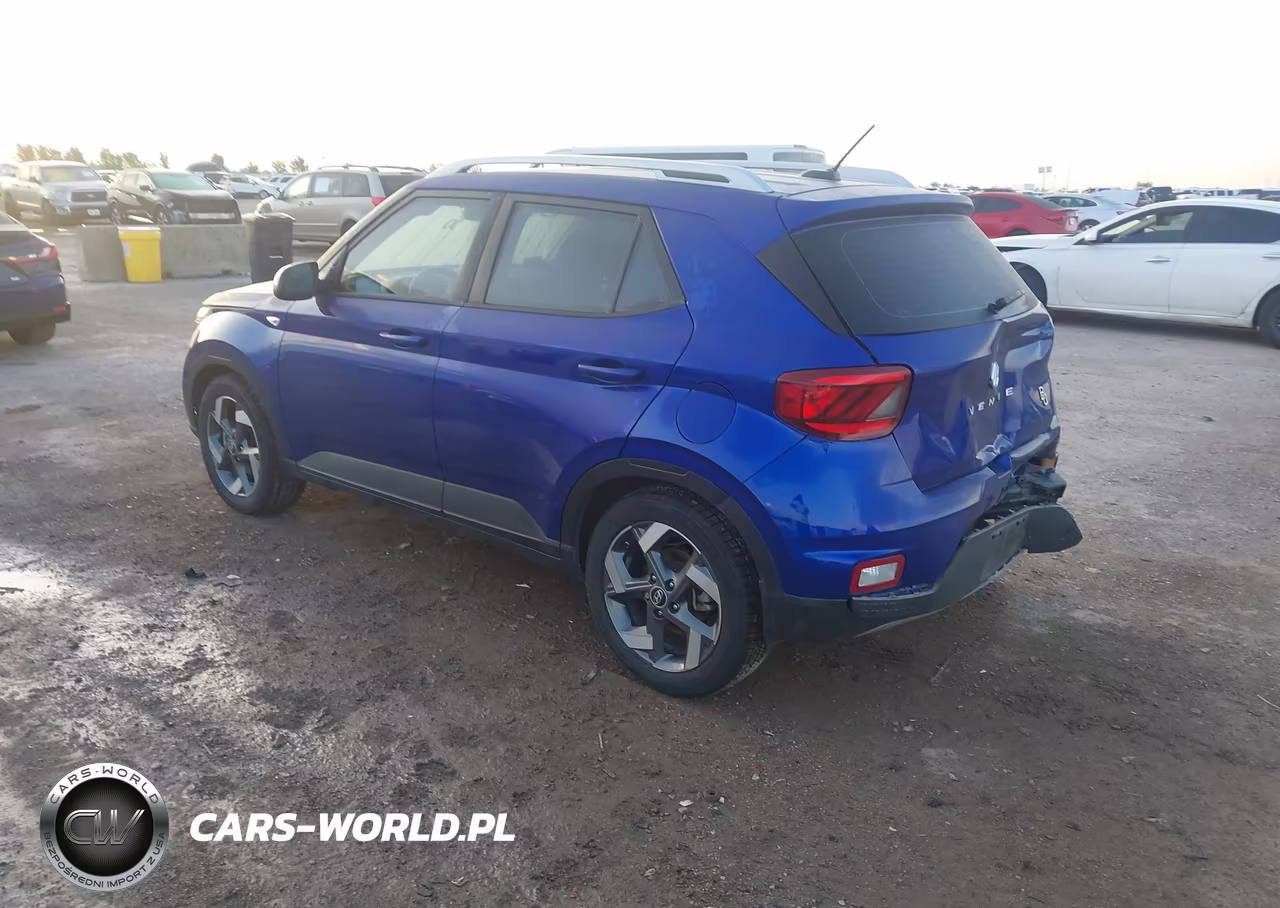 2023 Hyundai Venue Sel VIN:KMHRC8A31PU258922 - 3