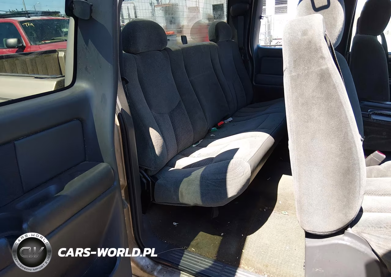 2004 Chevrolet Silverado 1500 Ls VIN:2GCEC19V941150197 - 8