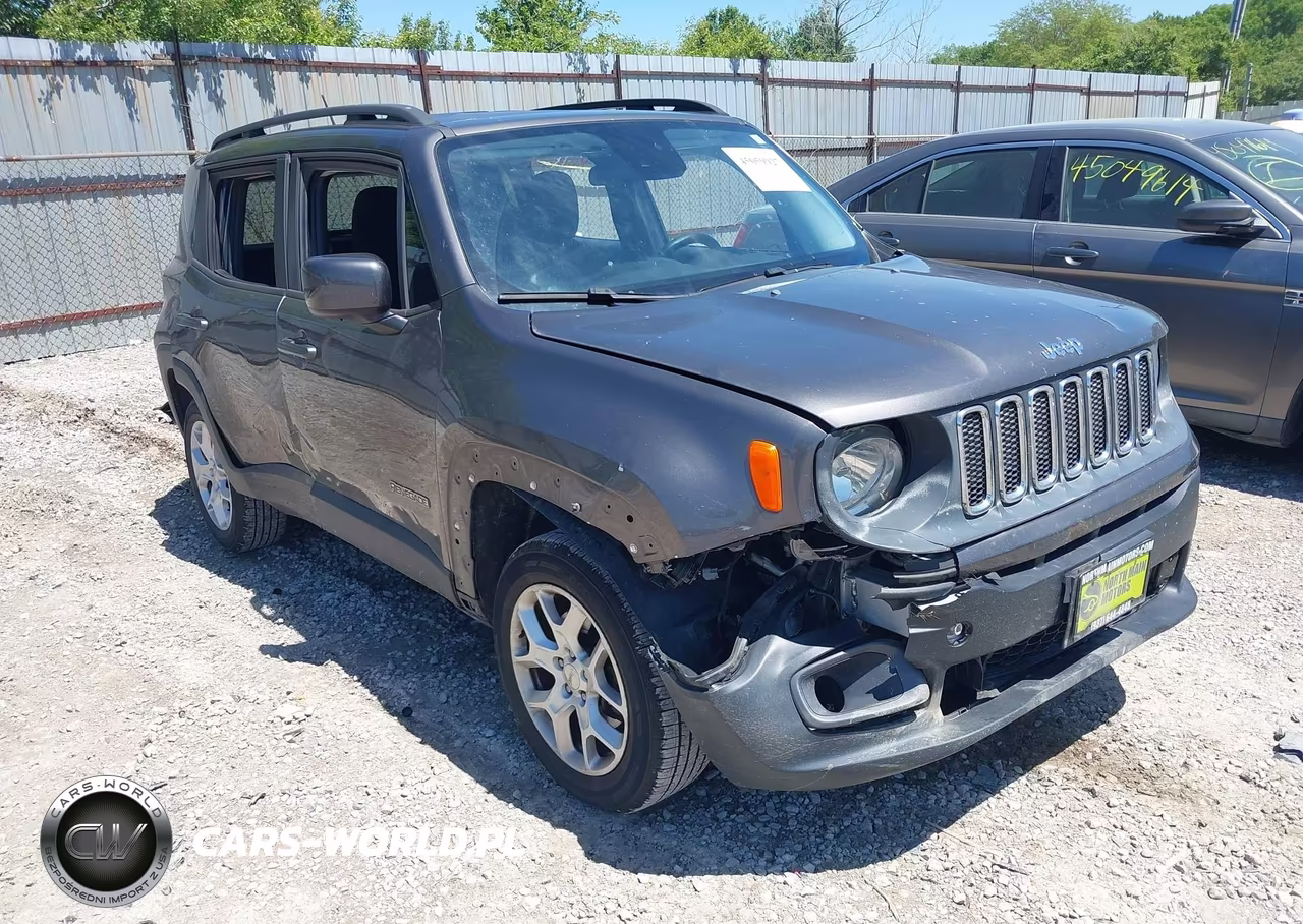 2017 Jeep Renegade Latitude 4X4 – zdjęcie 1 z 16