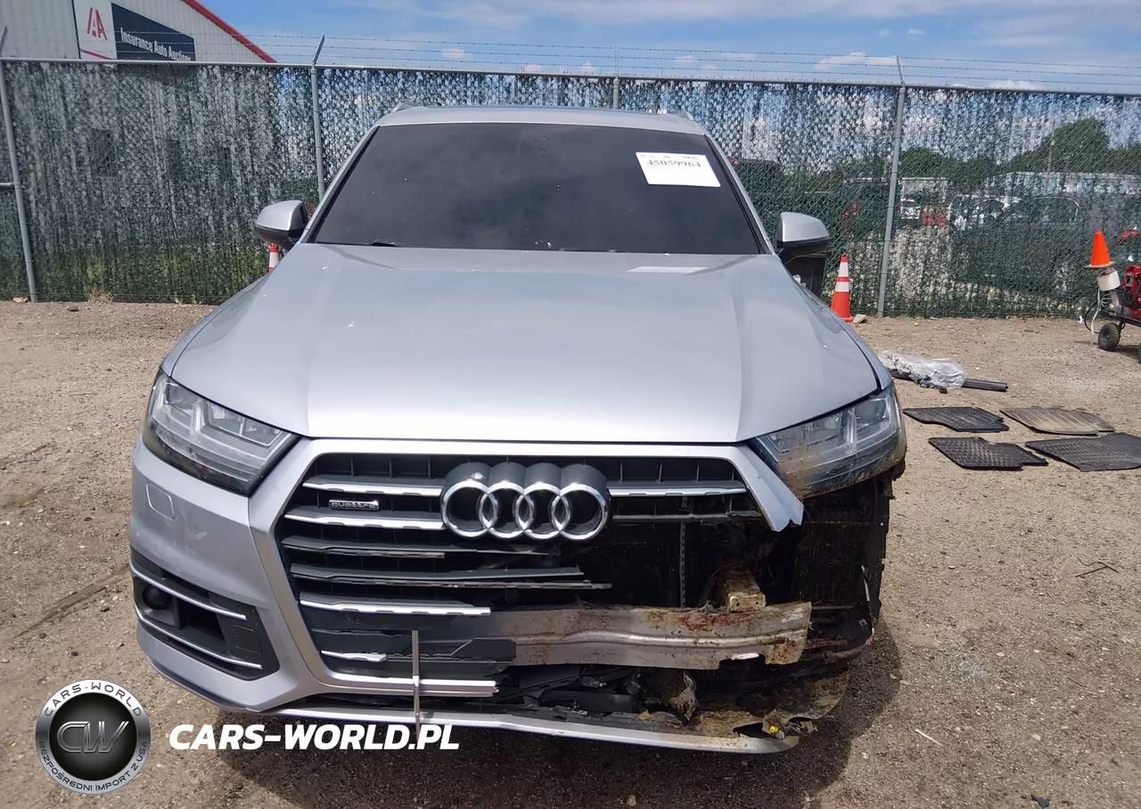 2018 Audi Q7 3.0T Premium VIN:WA1VAAF72JD040730 - 12