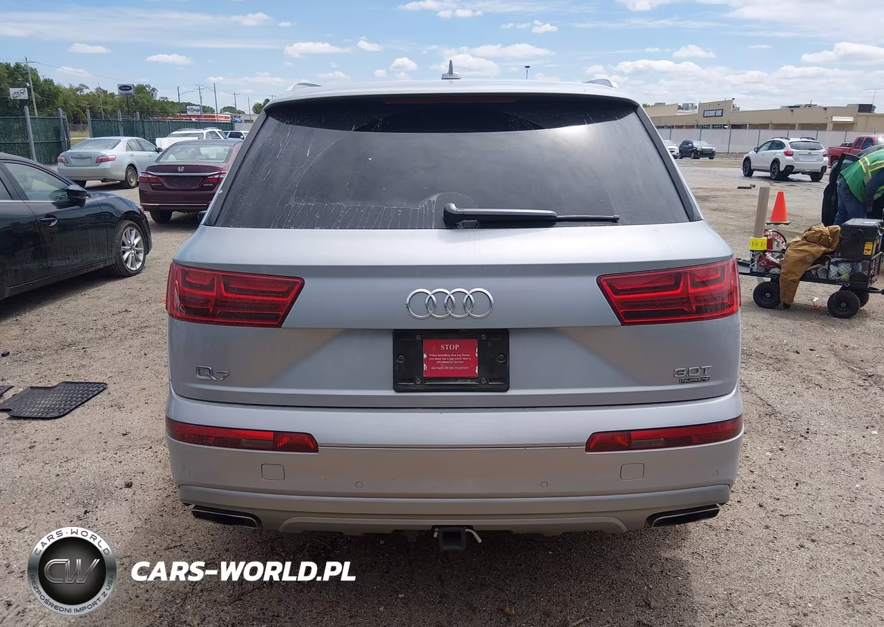 2018 Audi Q7 3.0T Premium VIN:WA1VAAF72JD040730 - 16