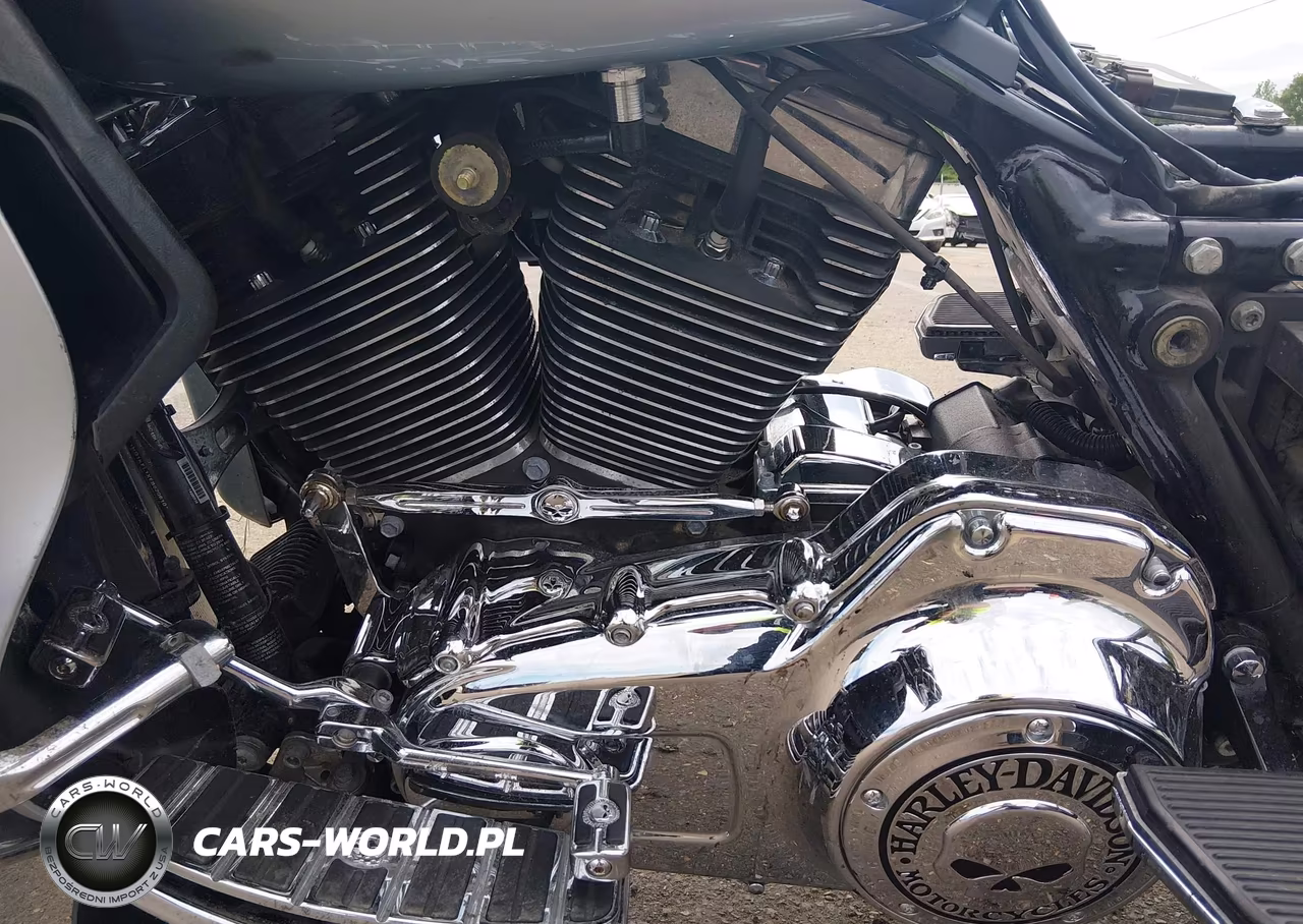 2014 Harley-Davidson Flhtk Electra Glide Ultra Ltd VIN:1HD1KEL1XEB620610 - 9