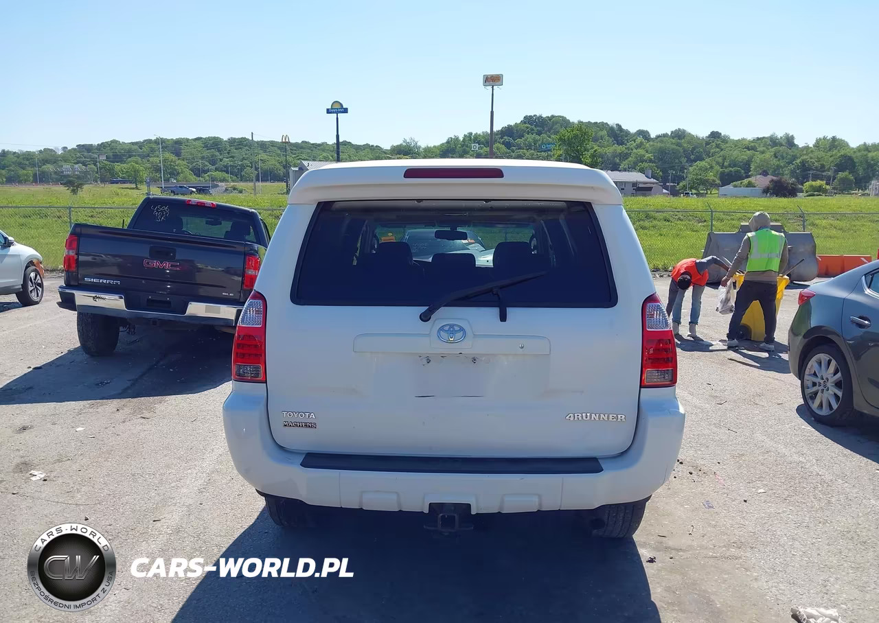 2008 Toyota 4Runner Sport V6 VIN:JTEBU14R58K007596 - 17