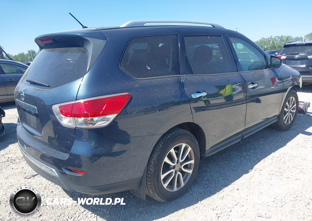 2015 Nissan Pathfinder S VIN:5N1AR2MN3FC717491 - 4