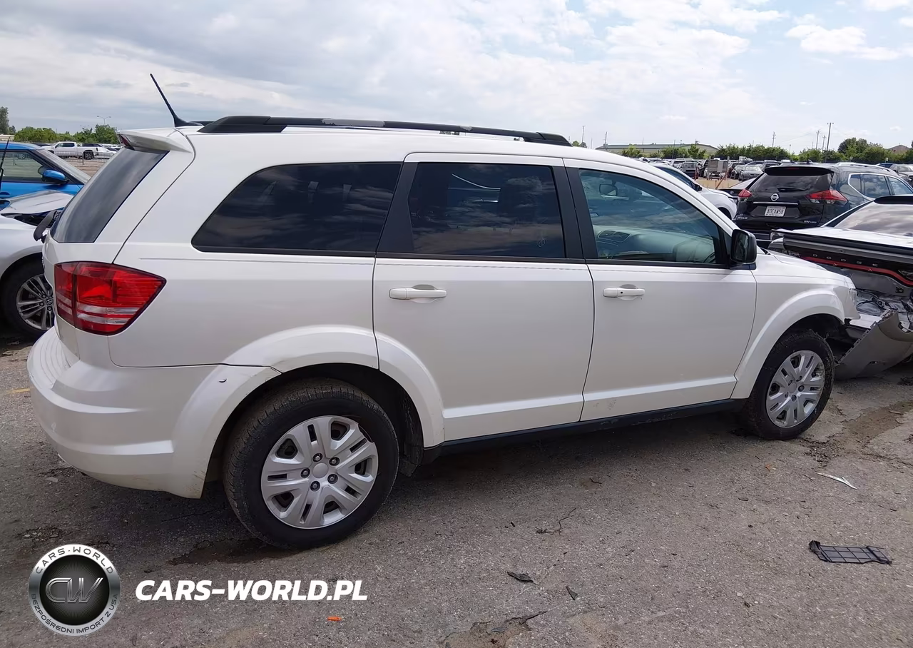 2017 Dodge Journey Se VIN:3C4PDCAB5HT563533 - 4