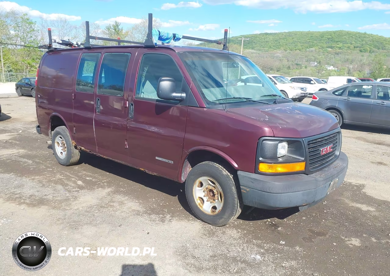 2004 GMC Savana Standard
