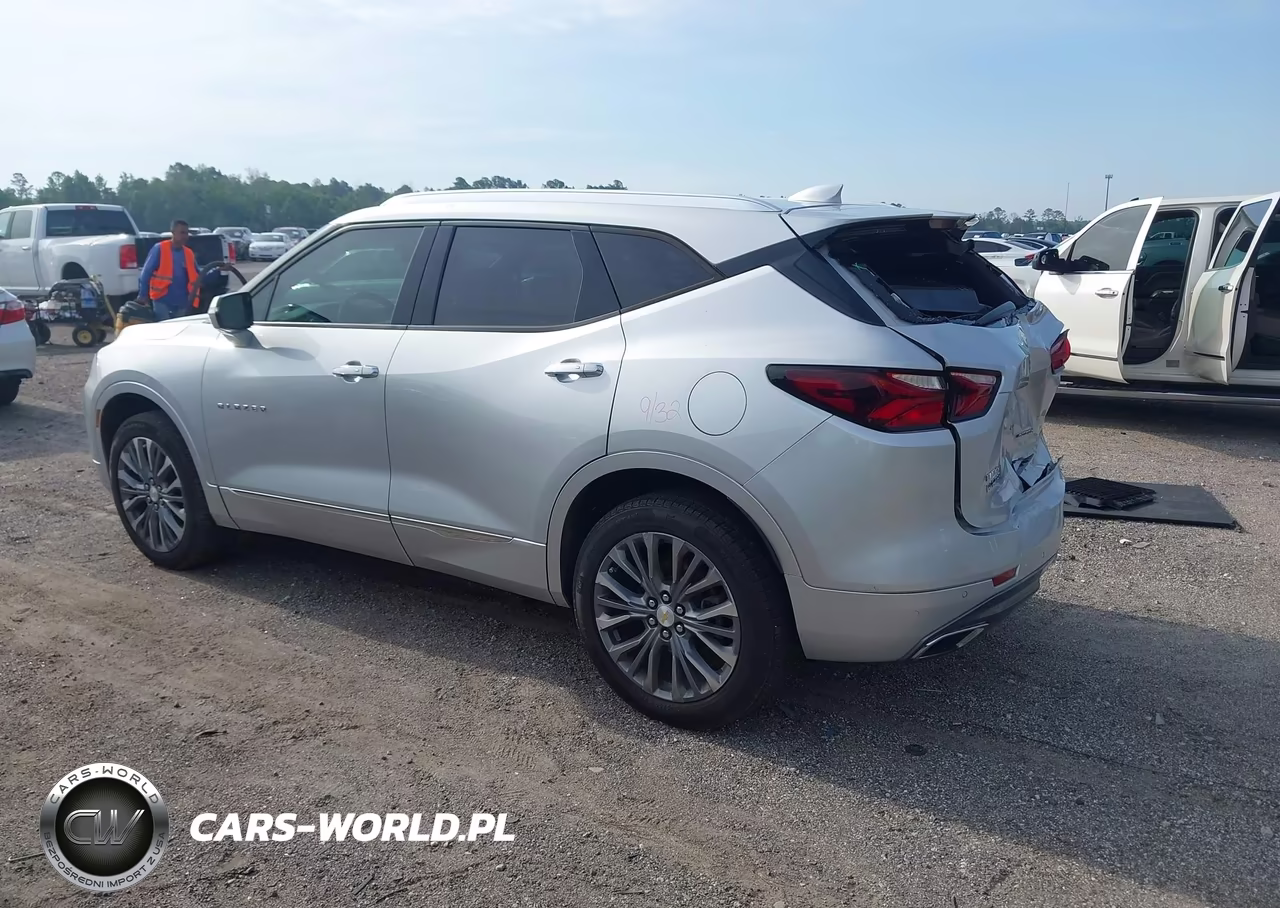 2021 Chevrolet Blazer Fwd Premier VIN:3GNKBFRS4MS524414 - 3