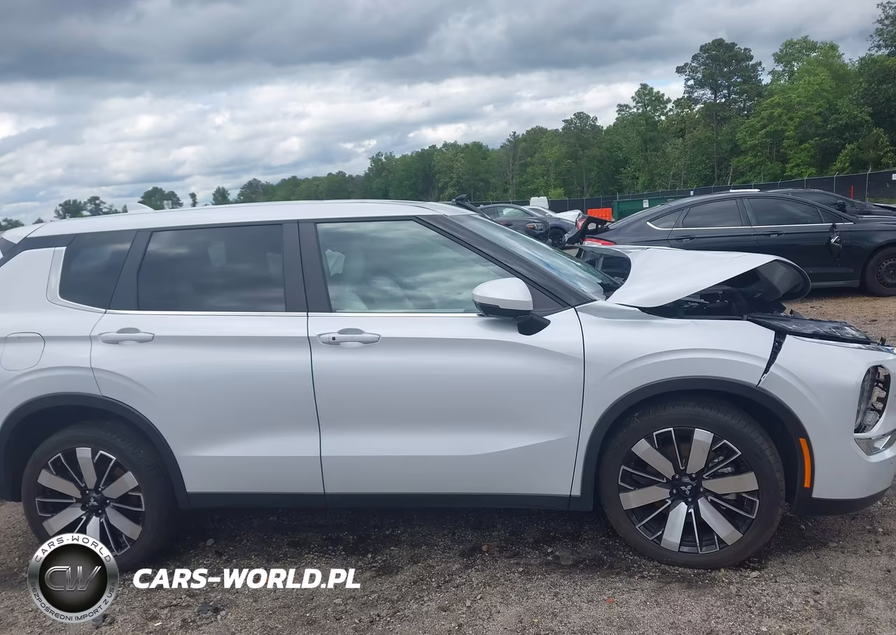 2025 Mitsubishi Outlander Se 2.5 S-Awc-Trail Edition S-Awc VIN:JA4J4VA8XSZ022090 - 13