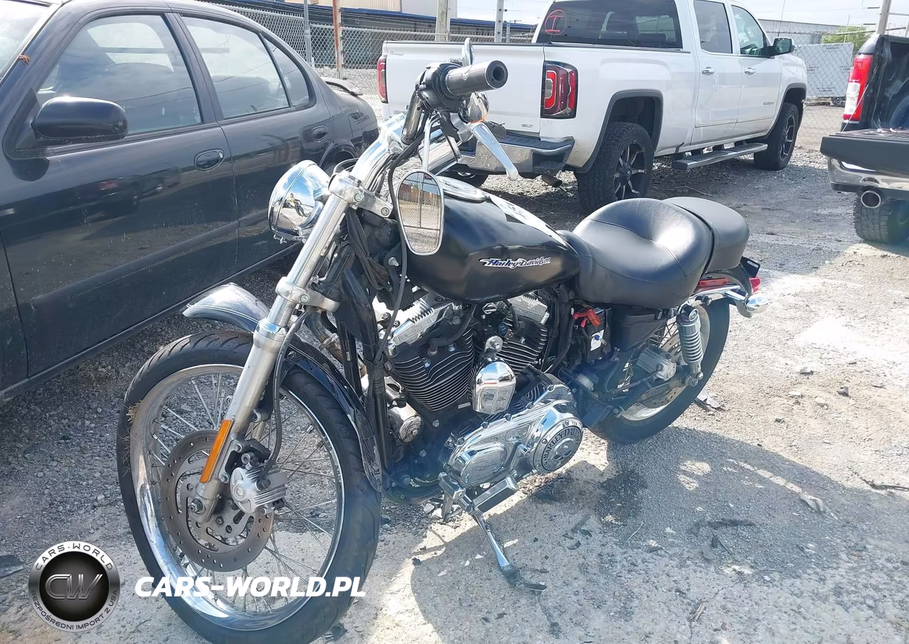 2005 Harley-Davidson Xl1200 C VIN:1HD1CGP175K457272 - 2
