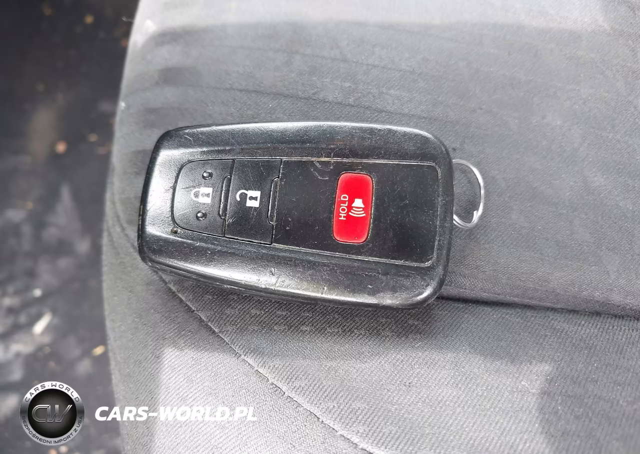 2016 Toyota Prius Two VIN:JTDKBRFU0G3530639 - 11