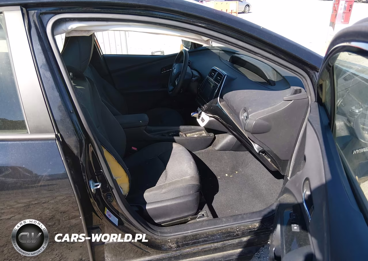 2016 Toyota Prius Two VIN:JTDKBRFU0G3530639 - 5