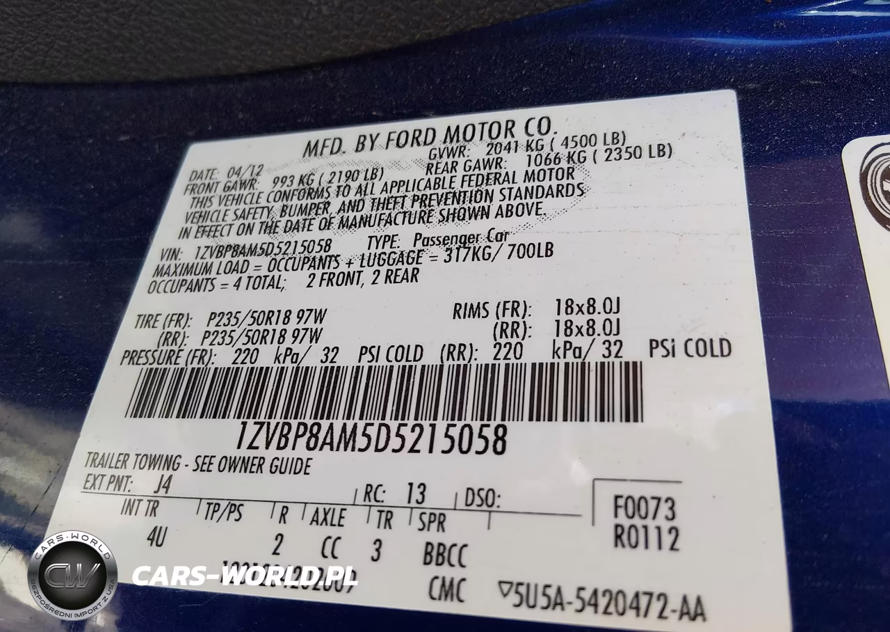 2013 Ford Mustang V6 Premium VIN:1ZVBP8AM5D5215058 - 9