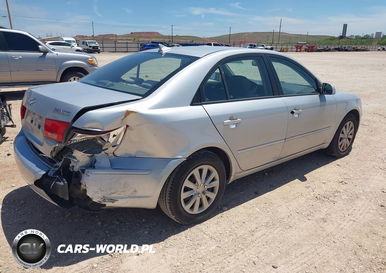 2010 Hyundai Sonata Gls VIN:5NPET4AC2AH605445 - 4
