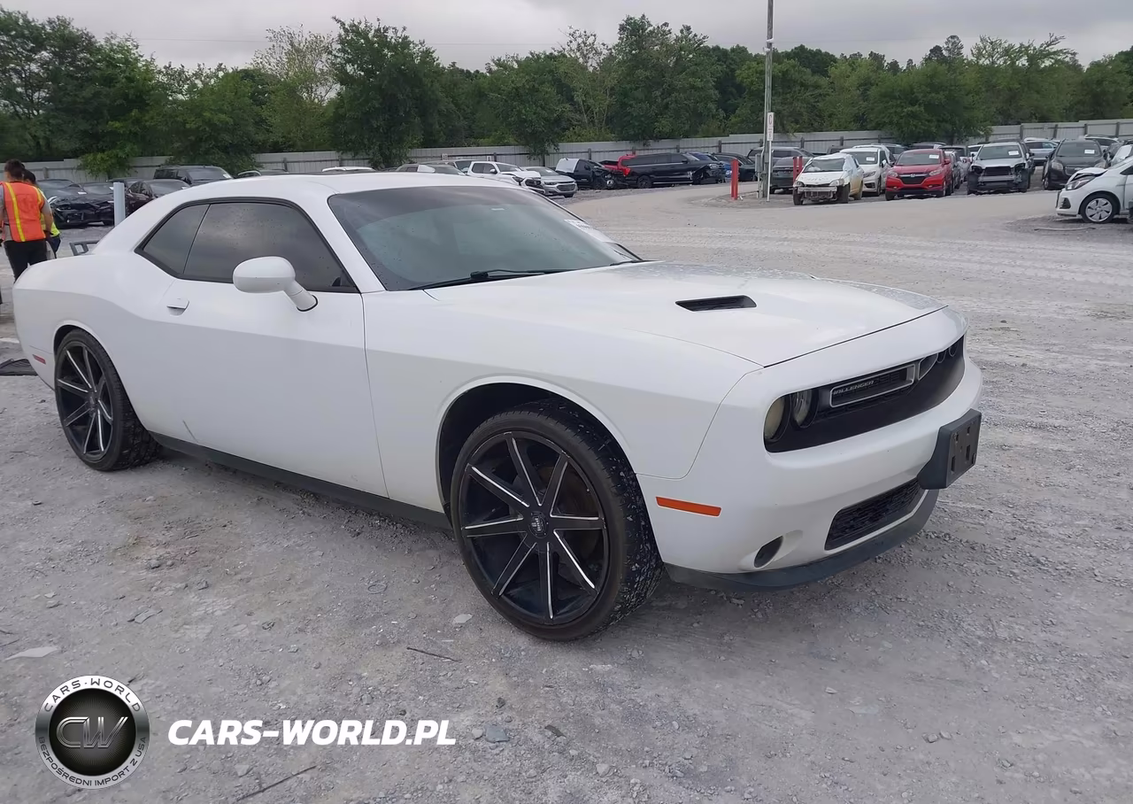 2015 Dodge Challenger Sxt