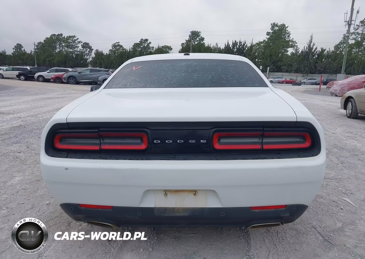 2015 Dodge Challenger Sxt VIN:2C3CDZAG7FH855062 - 17