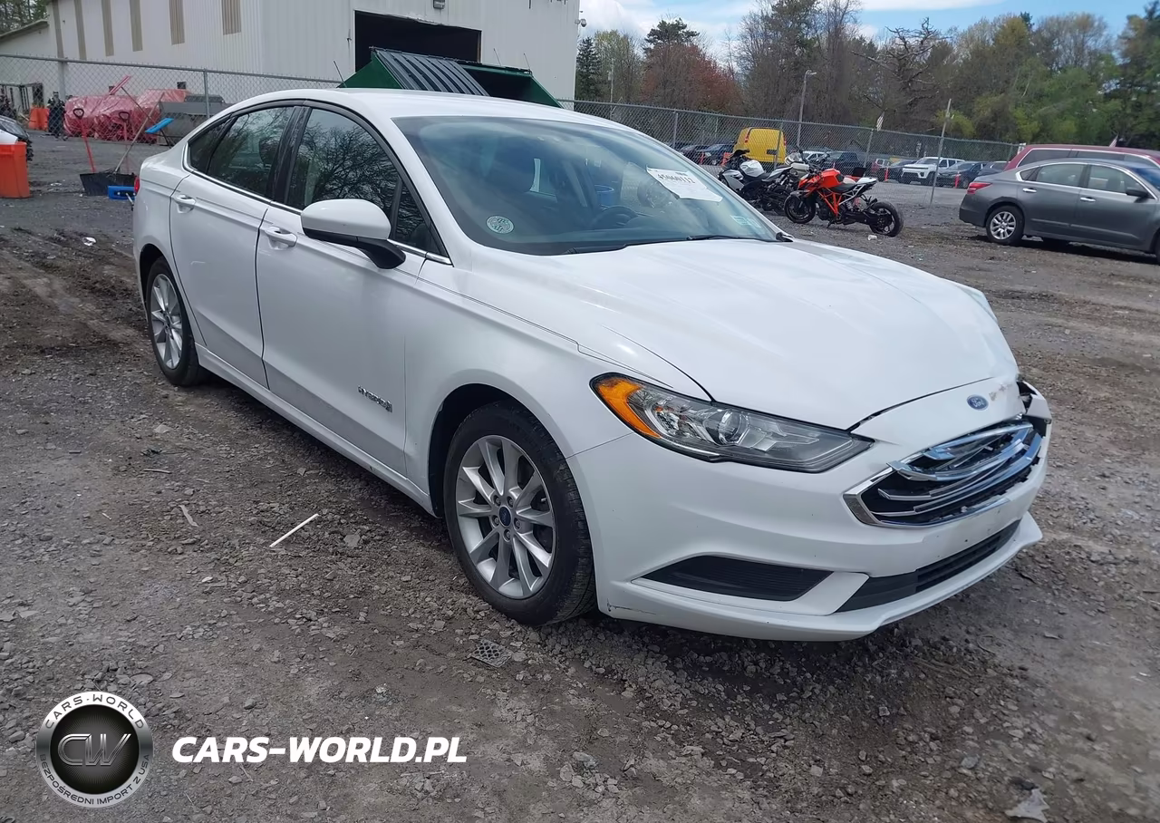 Główne zdjęcie 2017 Ford Fusion Hybrid Se
