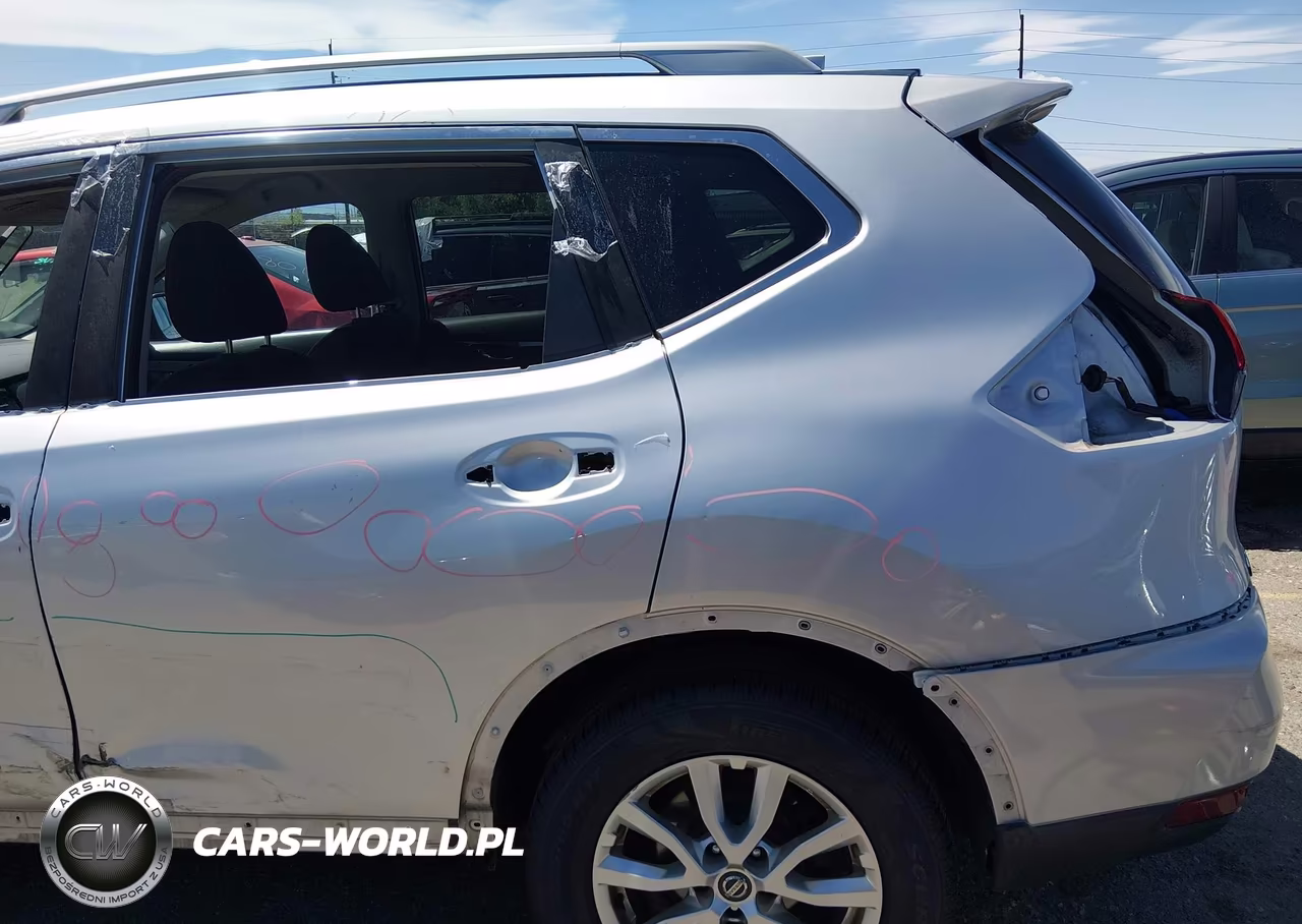 2017 Nissan Rogue Sv VIN:5N1AT2MT4HC823080 - 18
