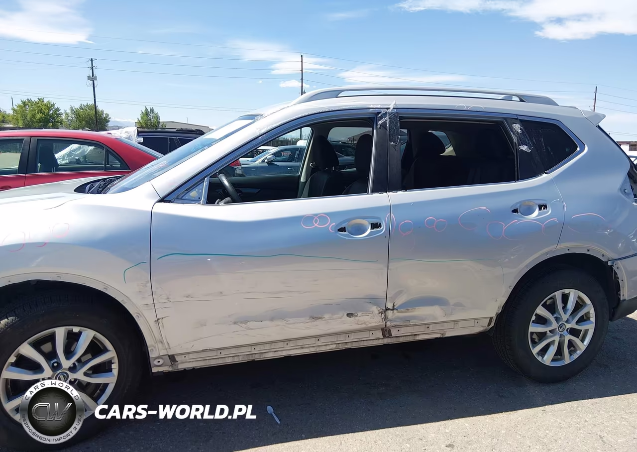 2017 Nissan Rogue Sv VIN:5N1AT2MT4HC823080 - 6