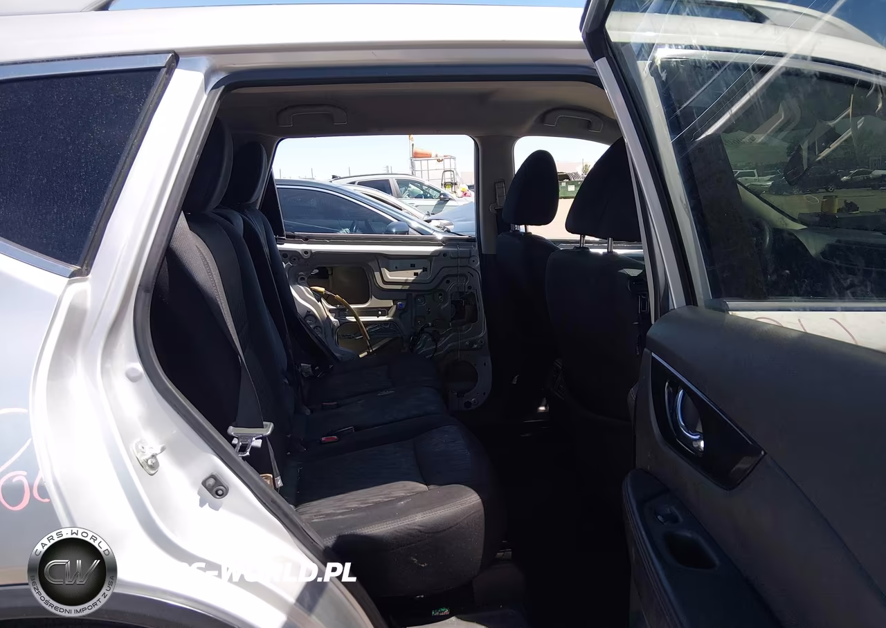 2017 Nissan Rogue Sv VIN:5N1AT2MT4HC823080 - 8