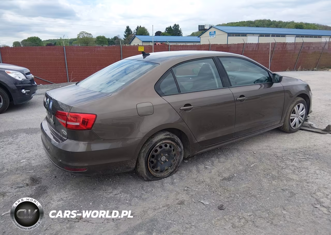 2015 Volkswagen Jetta 2.0L S VIN:3VW2K7AJ9FM344190 - 4