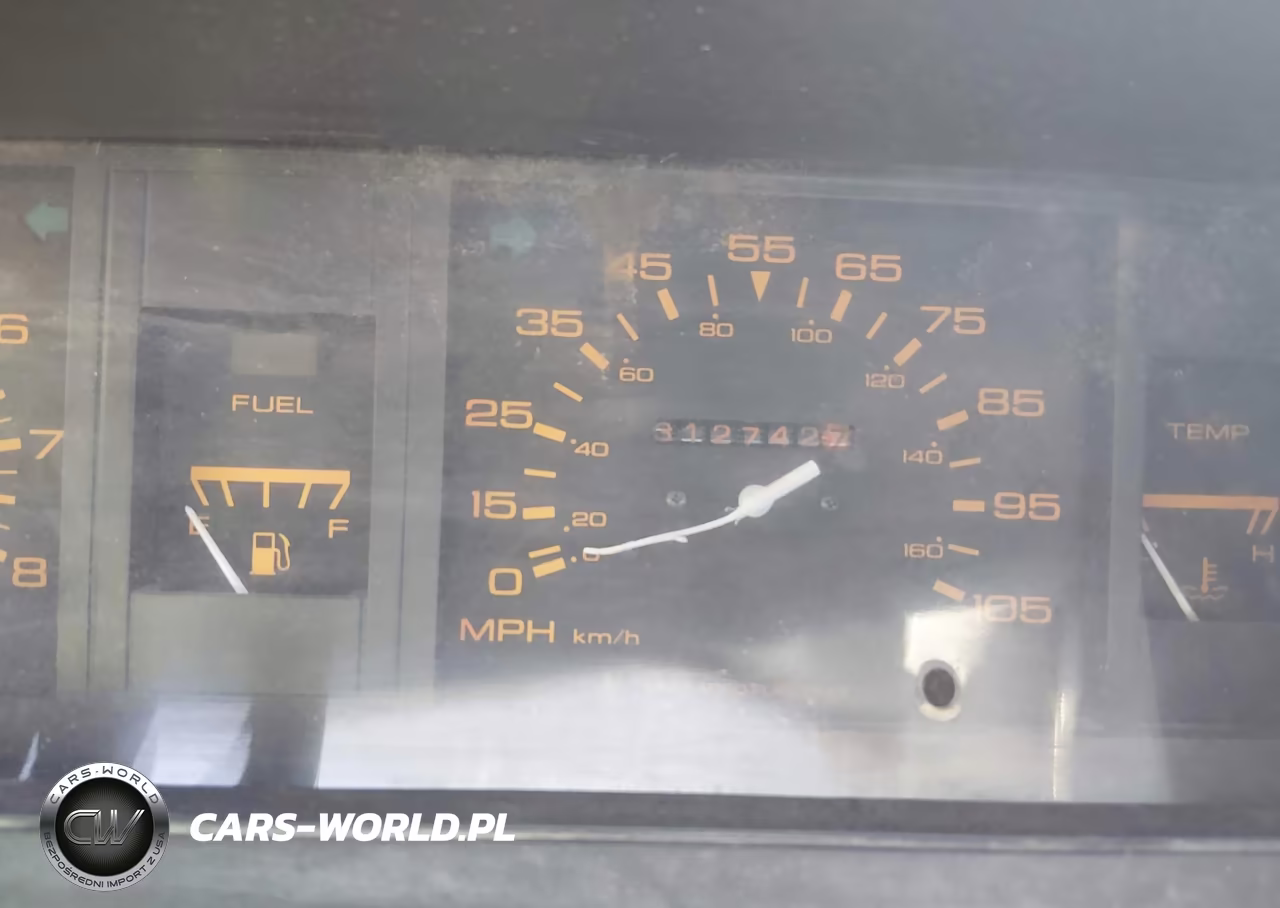 1988 Nissan Pathfinder VIN:JN8HD16Y5JW000542 - 7