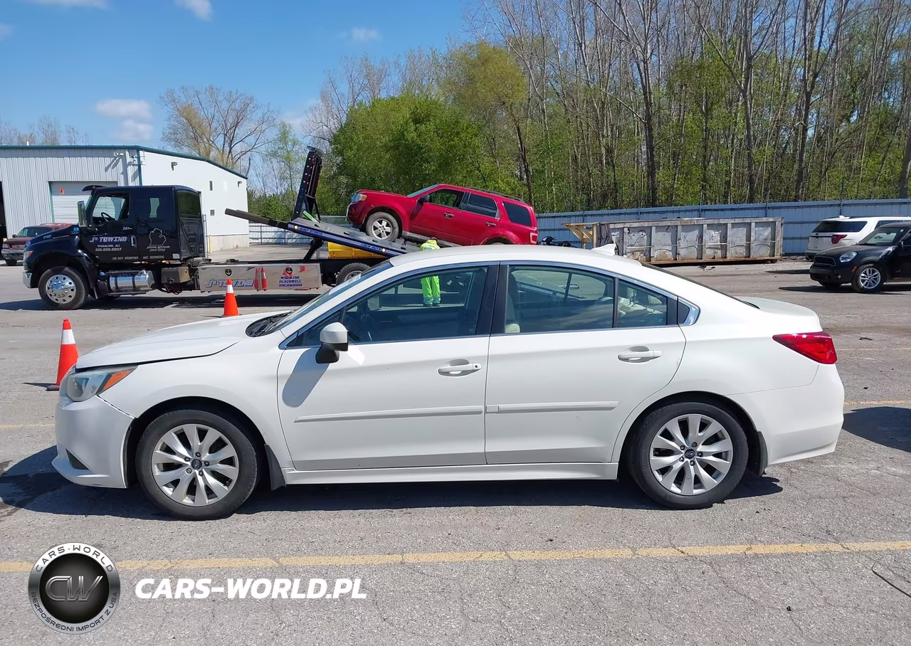 2016 Subaru Legacy 2.5I Premium VIN:4S3BNAC63G3035947 - 14