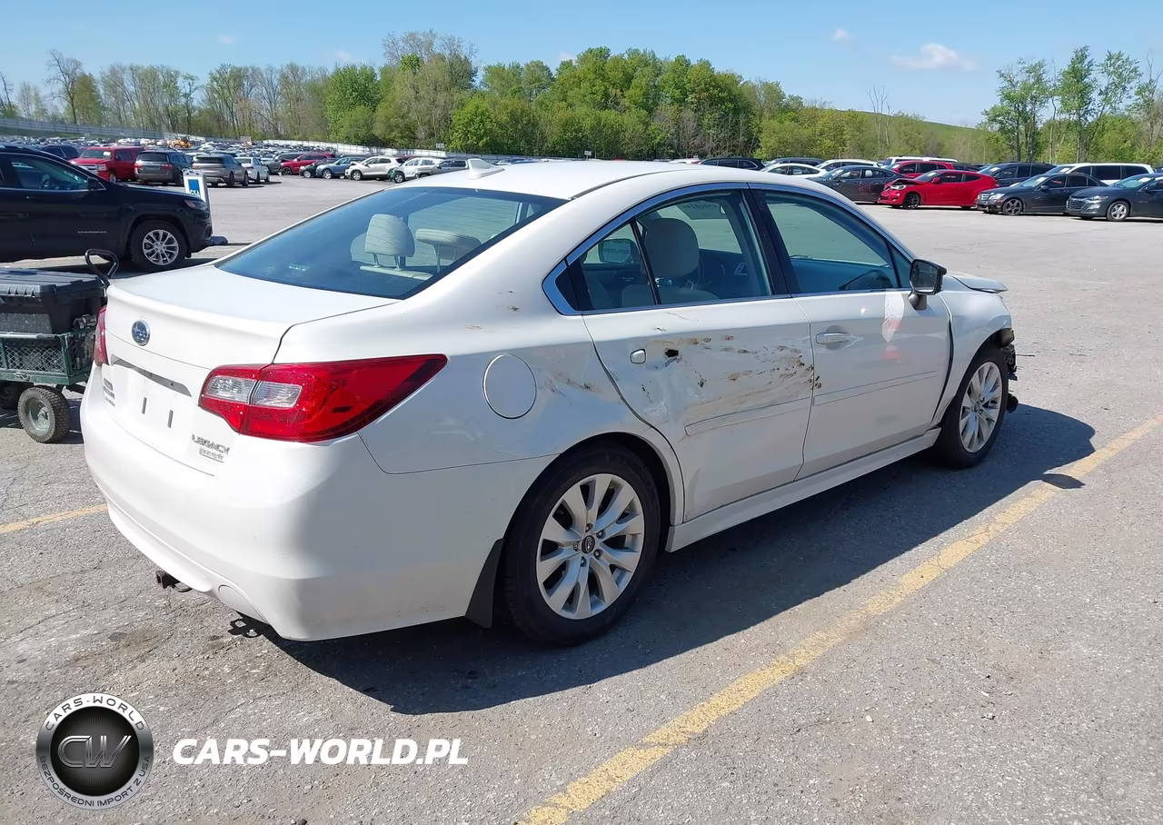 2016 Subaru Legacy 2.5I Premium VIN:4S3BNAC63G3035947 - 4