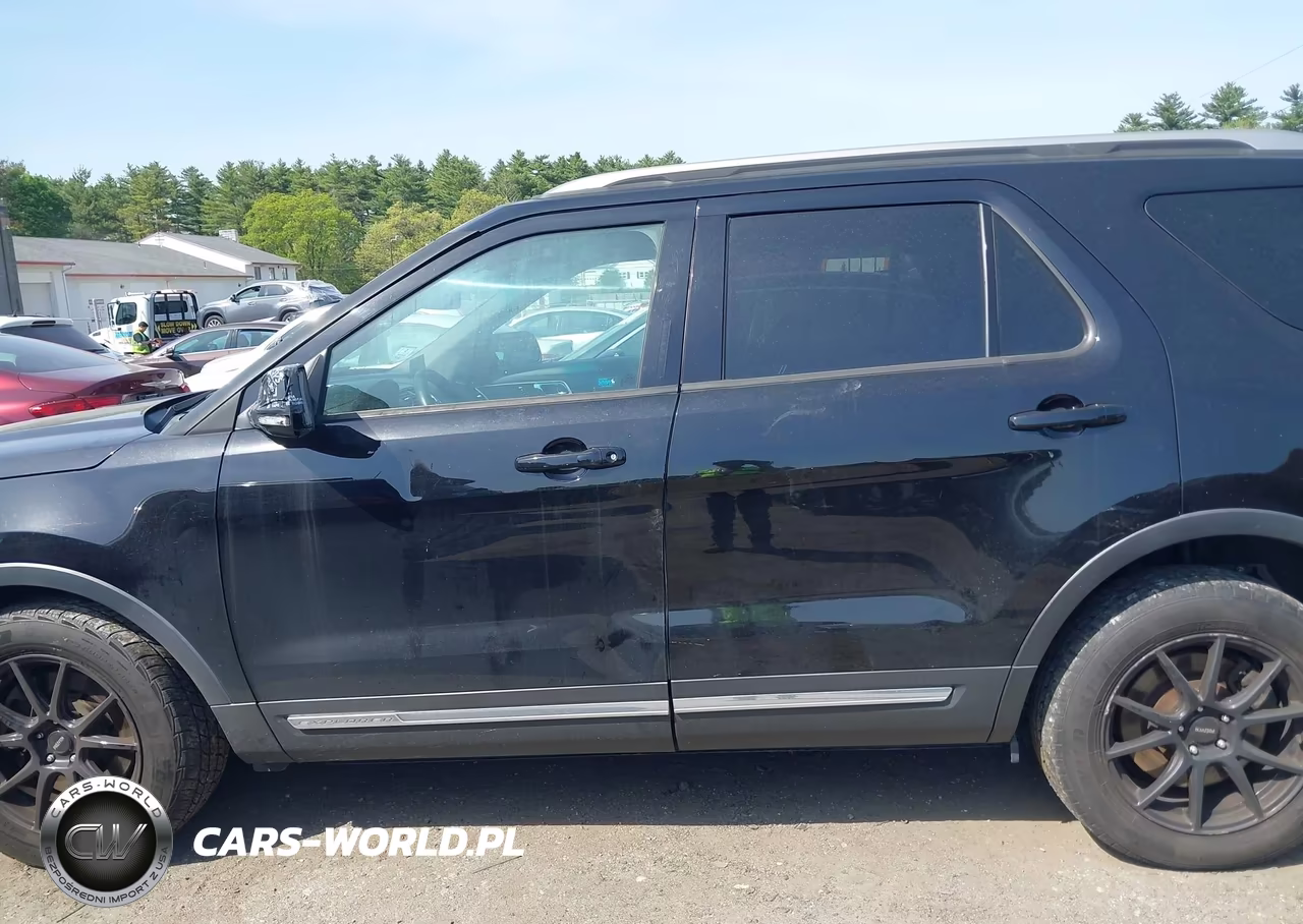 2016 Ford Explorer Xlt VIN:1FM5K8DH0GGC28317 - 14