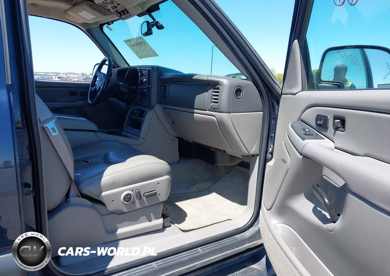 2004 Chevrolet Tahoe Lt VIN:1GNEK13Z44R114818 - 5