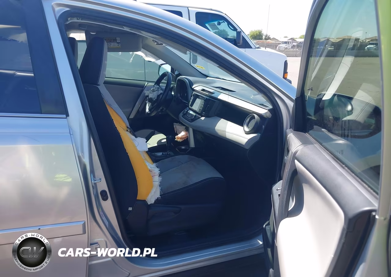 2016 Toyota Rav4 Hybrid Xle VIN:JTMRJREV7GD054699 - 5