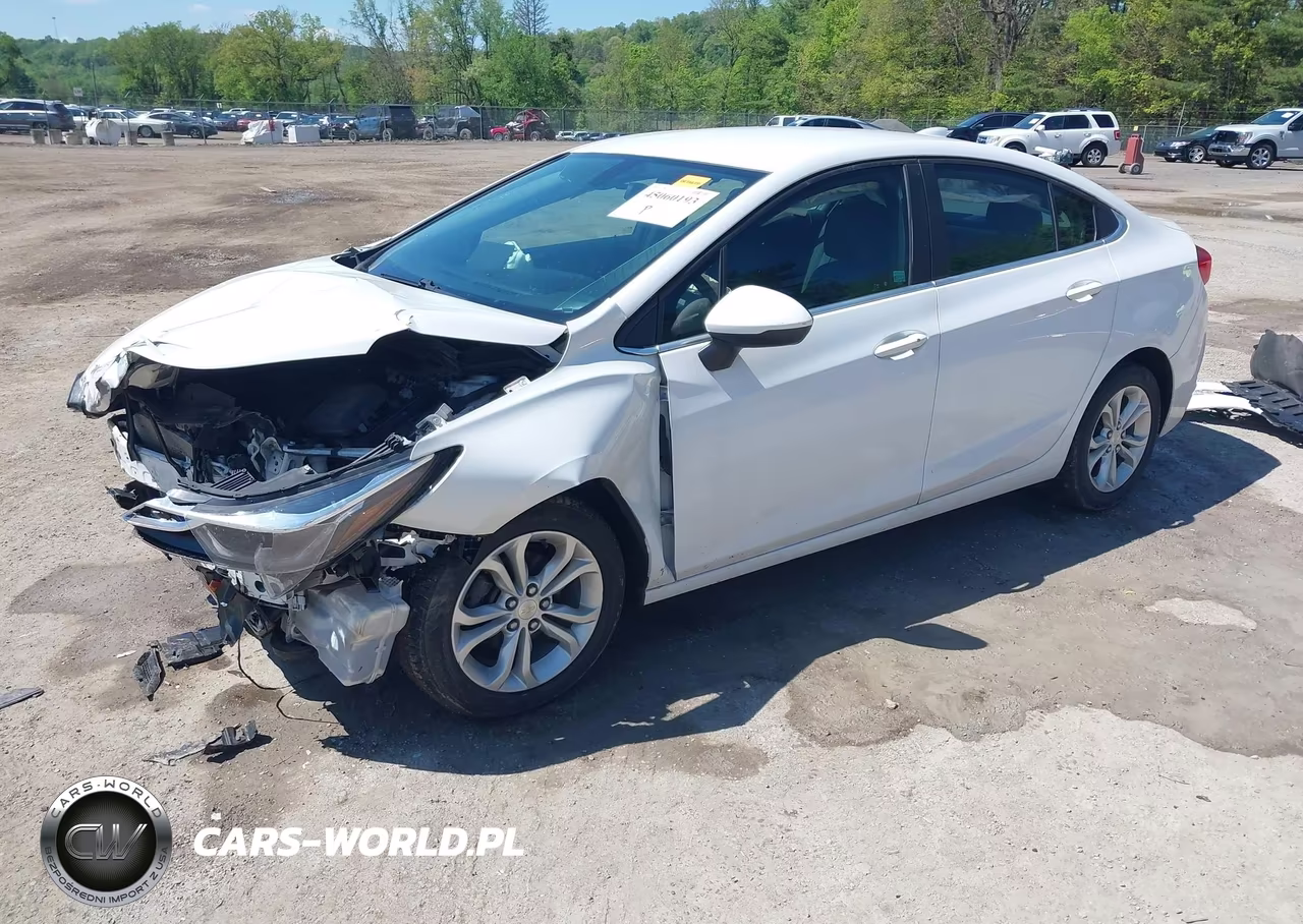 2019 Chevrolet Cruze Lt VIN:1G1BE5SMXK7134704 - 2